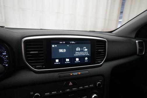 Clear White 2021 Kia Sportage LX
