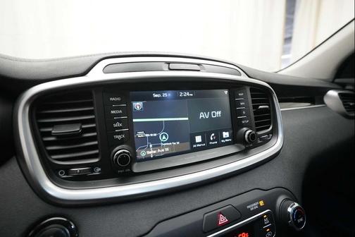 2019 Kia Sorento SX