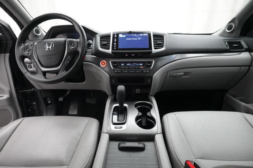 Modern Steel Metallic 2017 Honda Pilot EX-L