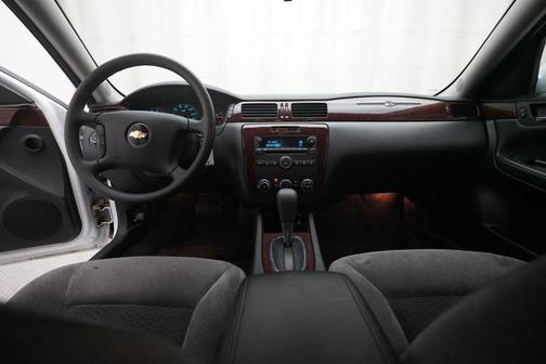 2011 Chevrolet Impala LS