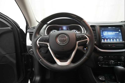 2018 Jeep Cherokee Overland