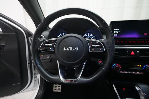 Snow White Pearl 2024 Kia Forte GT-Line