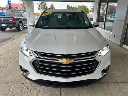 2020 Chevrolet Traverse LT Cloth