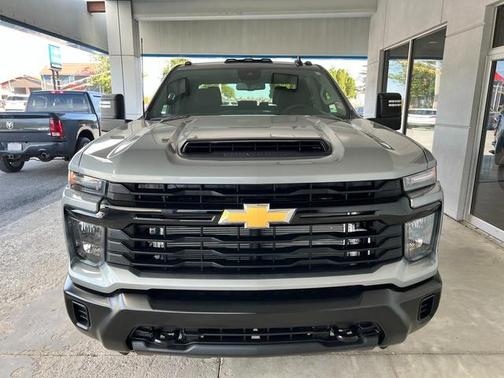 2026 Chevrolet Silverado 3500 WT