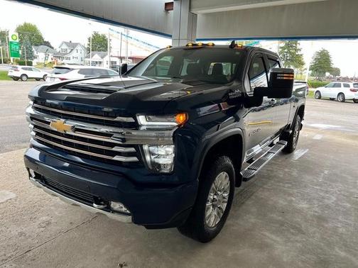 2022 Chevrolet Silverado 2500 High Country