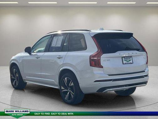 2023 Volvo XC90 Recharge Plug-In Hybrid T8 Plus Dark Theme 7-Seater