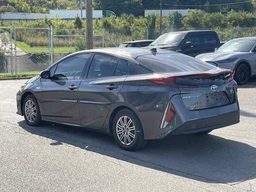 2018 Toyota Prius Prime 