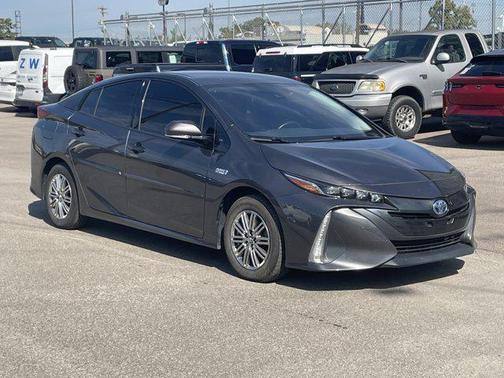 2018 Toyota Prius Prime 
