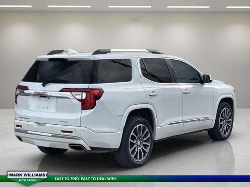 2022 GMC Acadia Denali
