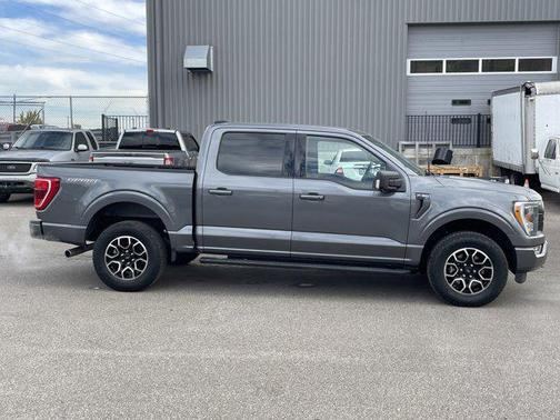 2022 Ford F-150 XLT