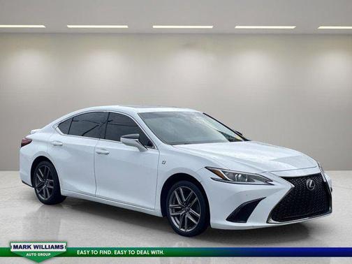 2019 Lexus ES 350 Base