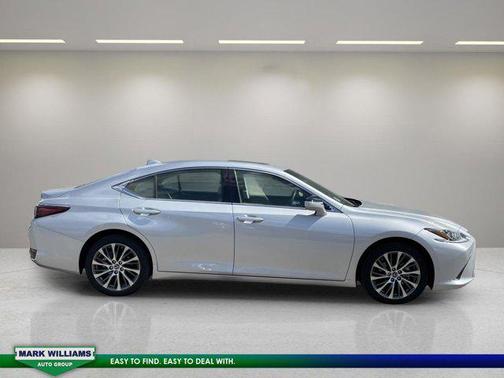 2021 Lexus ES 250 Base