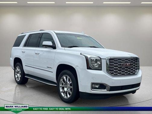 Summit White 2019 GMC Yukon Denali
