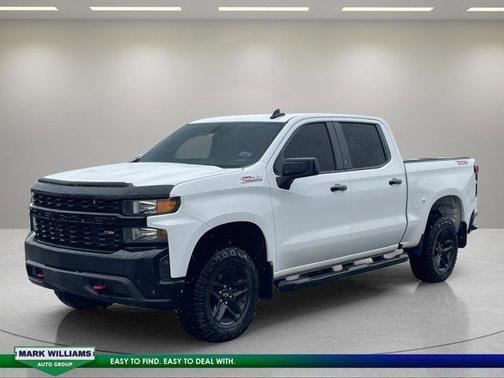 Summit White 2020 Chevrolet Silverado 1500 Custom Trail Boss