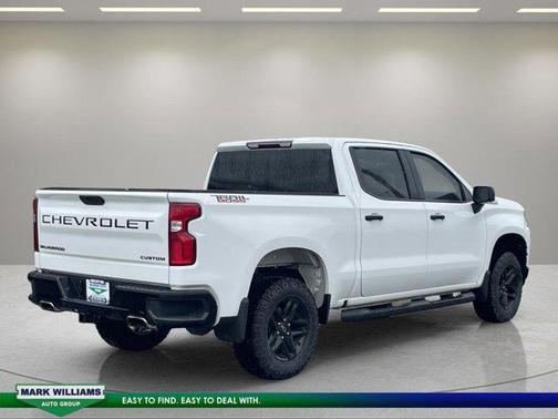 Summit White 2020 Chevrolet Silverado 1500 Custom Trail Boss