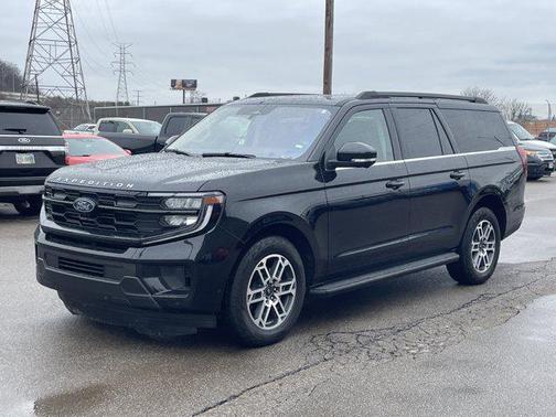 2025 Ford Expedition Max Active 4x4