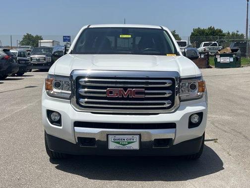 Summit White 2017 GMC Canyon SLT