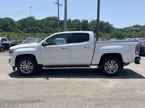 Summit White 2017 GMC Canyon SLT