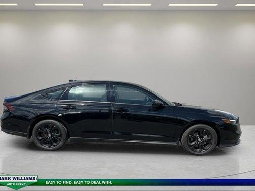 Black 2025 Honda Accord SE