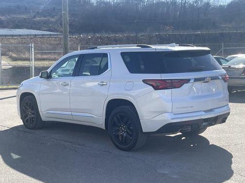 2022 Chevrolet Traverse Premier