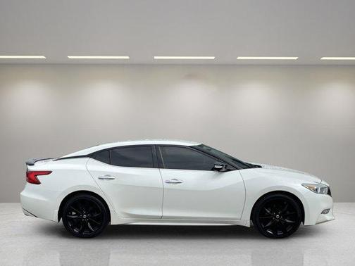 2018 Nissan Maxima 3.5 SR