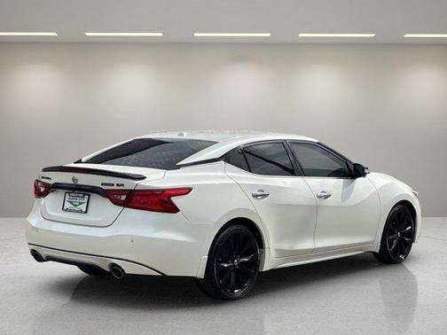 2018 Nissan Maxima 3.5 SR
