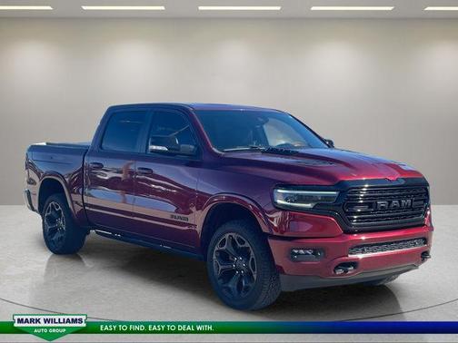 Delmonico Red Pearlcoat 2022 RAM 1500 Limited