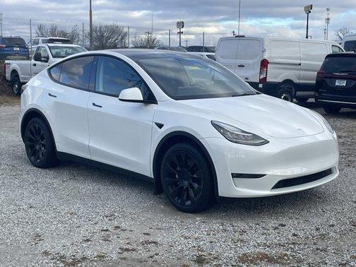 2022 Tesla Model Y Long Range Dual Motor All-Wheel Drive