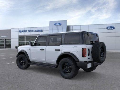 Oxford White 2026 Ford Bronco Outer Banks