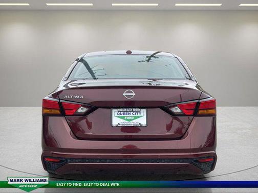 2025 Nissan Altima SV FWD