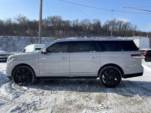 2024 Lincoln Navigator Reserve