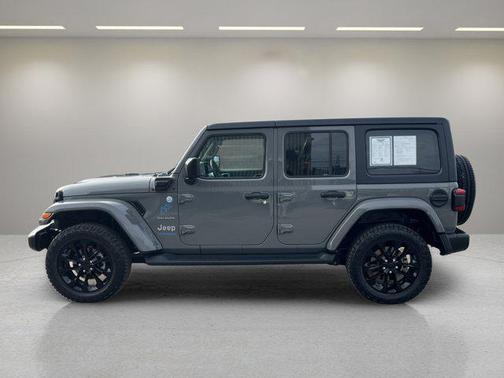 2022 Jeep Wrangler Unlimited 4xe Sahara