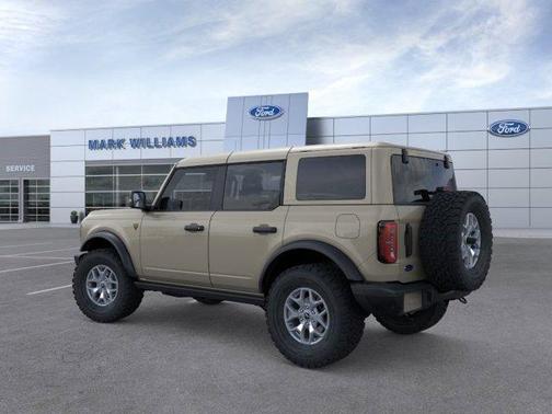 Desert Sand 2025 Ford Bronco Badlands