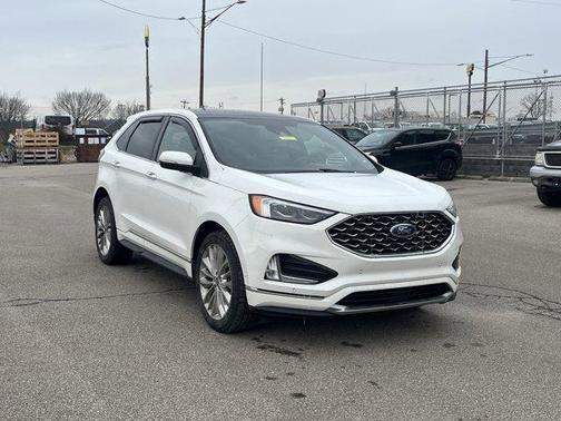 2020 Ford Edge Titanium