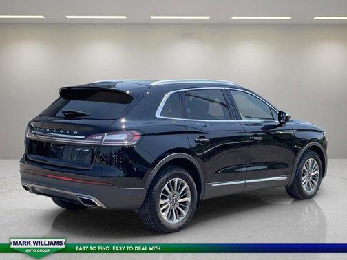 2020 Lincoln Nautilus Reserve