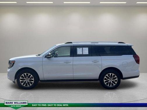 White 2025 Ford Expedition Max Platinum