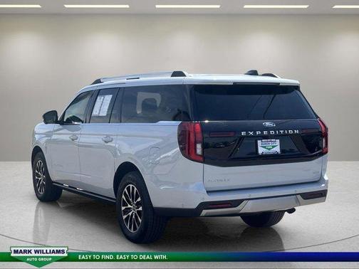 White 2025 Ford Expedition Max Platinum