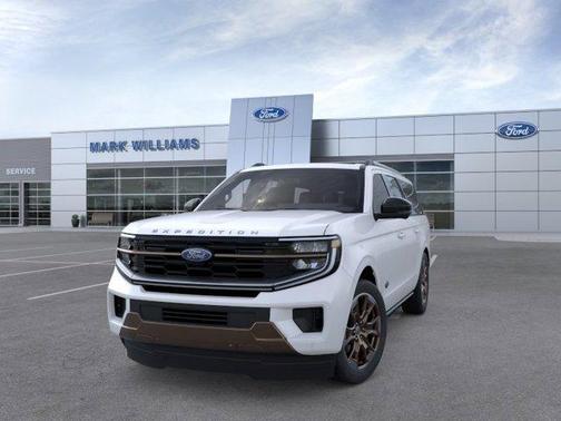Star White 2026 Ford Expedition Max King Ranch