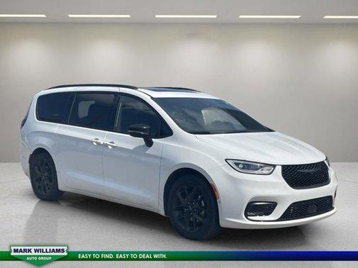 2024 Chrysler Pacifica Limited