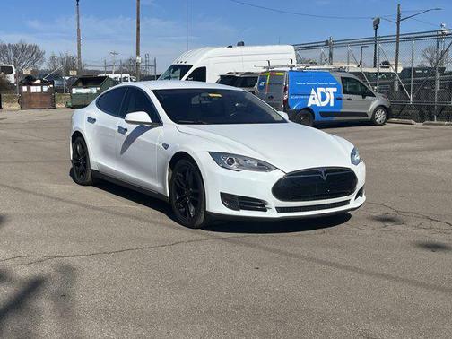 2014 Tesla Model S 60