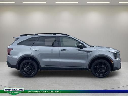 Everlasting Silver 2025 Kia Sorento SX Prestige