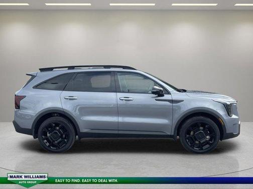 Everlasting Silver 2025 Kia Sorento SX Prestige