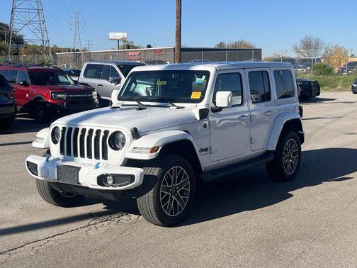 2023 Jeep Wrangler 4xe Sahara High Altitude
