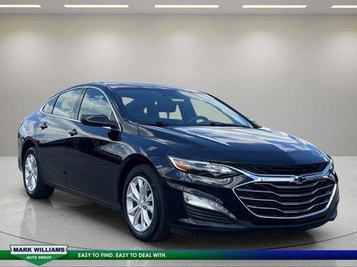Mosaic Black Metallic 2024 Chevrolet Malibu LT