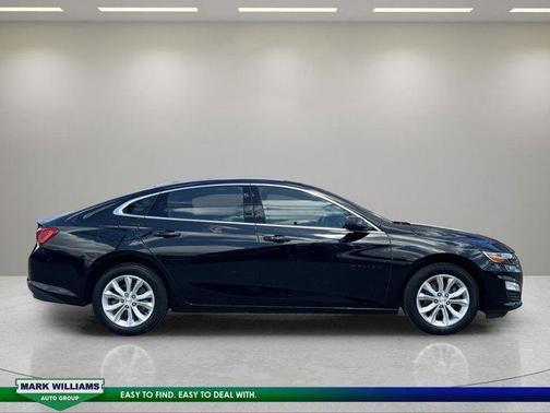 Mosaic Black Metallic 2024 Chevrolet Malibu LT