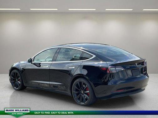 2019 Tesla Model 3 Performance