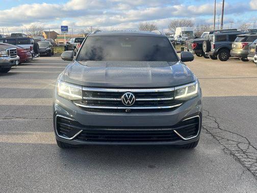 2022 Volkswagen Atlas Cross Sport 3.6L V6 SEL Premium R-Line
