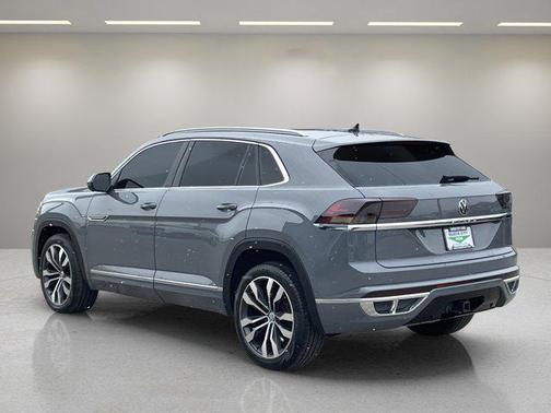 2022 Volkswagen Atlas Cross Sport 3.6L V6 SEL Premium R-Line