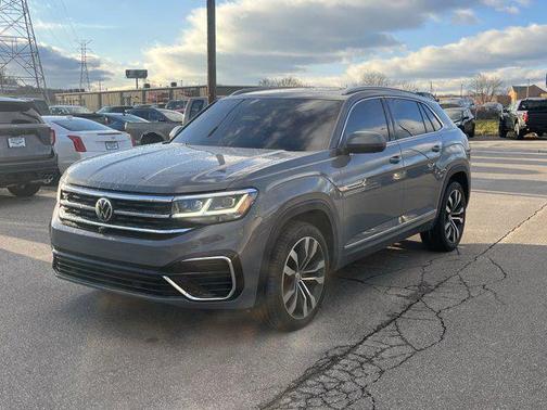 2022 Volkswagen Atlas Cross Sport 3.6L V6 SEL Premium R-Line