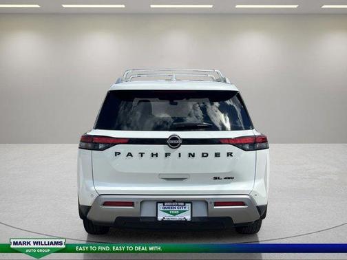 White 2023 Nissan Pathfinder SL